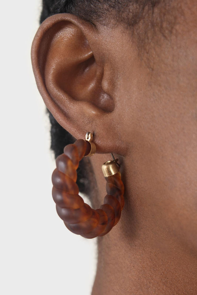 Brown rope twist hoop earrings_5