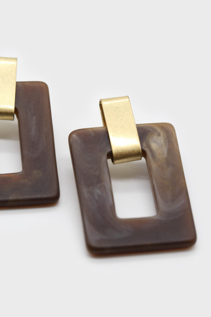 Brown square gold loop linking earrings_1