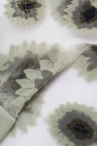 Khaki large daisy sheer socks_2