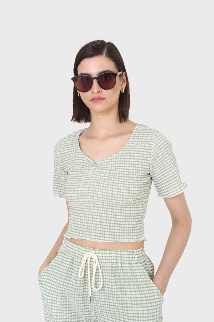 Green gingham ruched neck tee_8