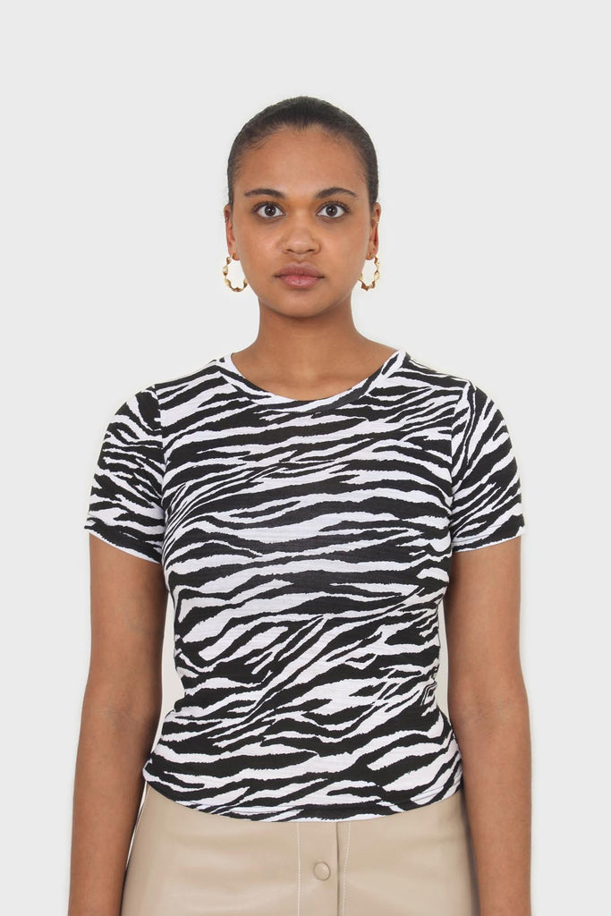 White and black zebra print tee_5