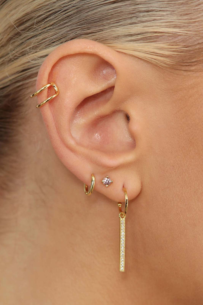 Gold simple hoop single huggie earring - 4mm_2