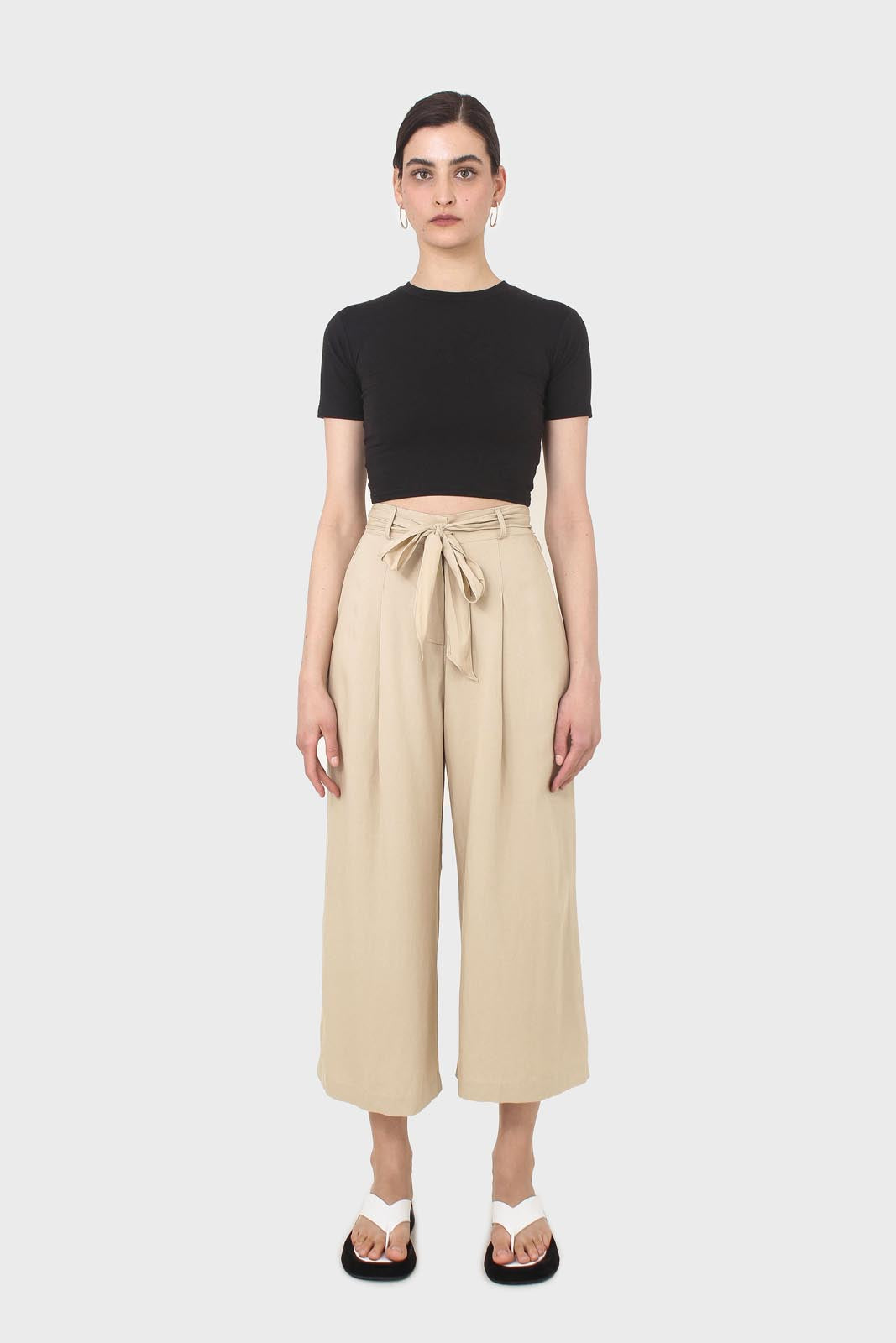 Beige soft tie waist wide leg trousers_3