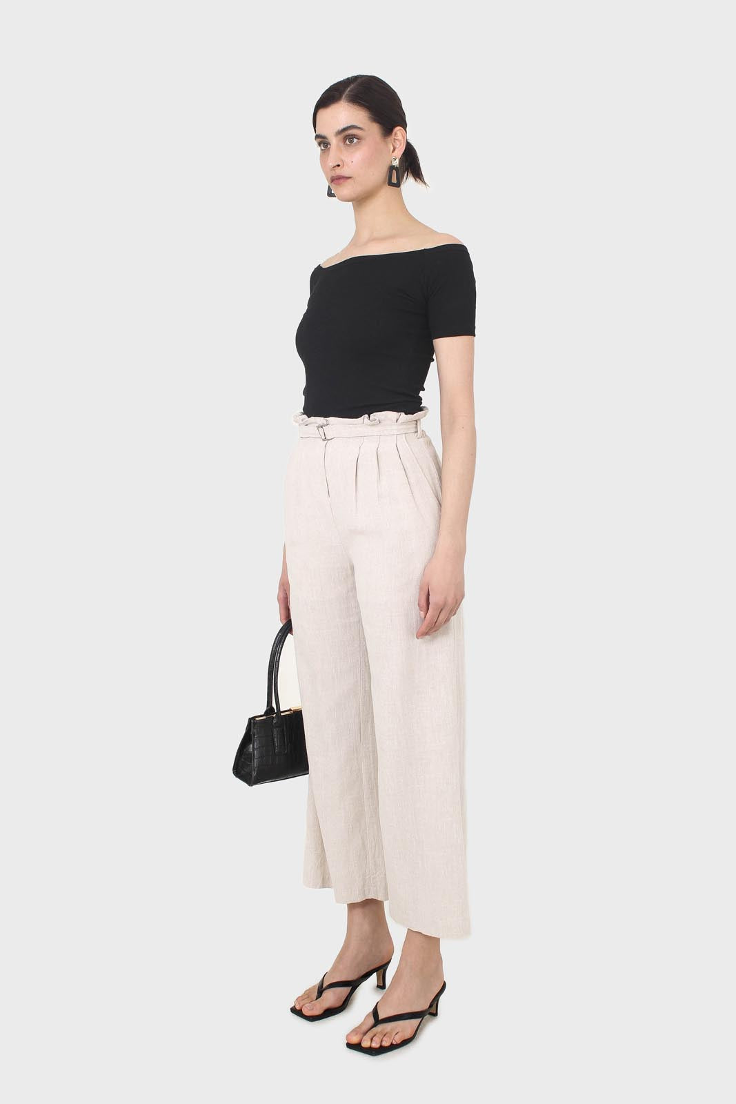 Oatmeal linen belted loose fit trousers_9