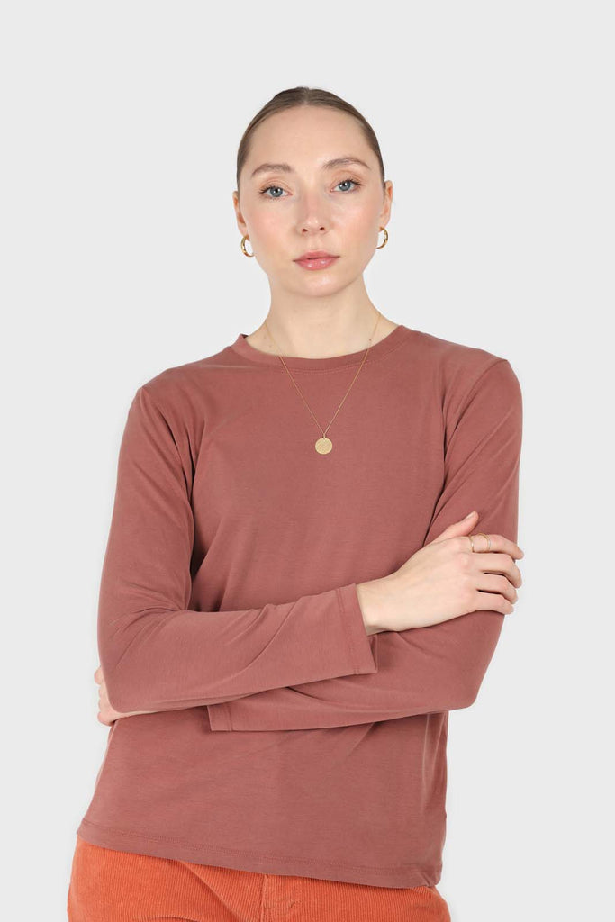 Rust high neck perfect long sleeved tee_4