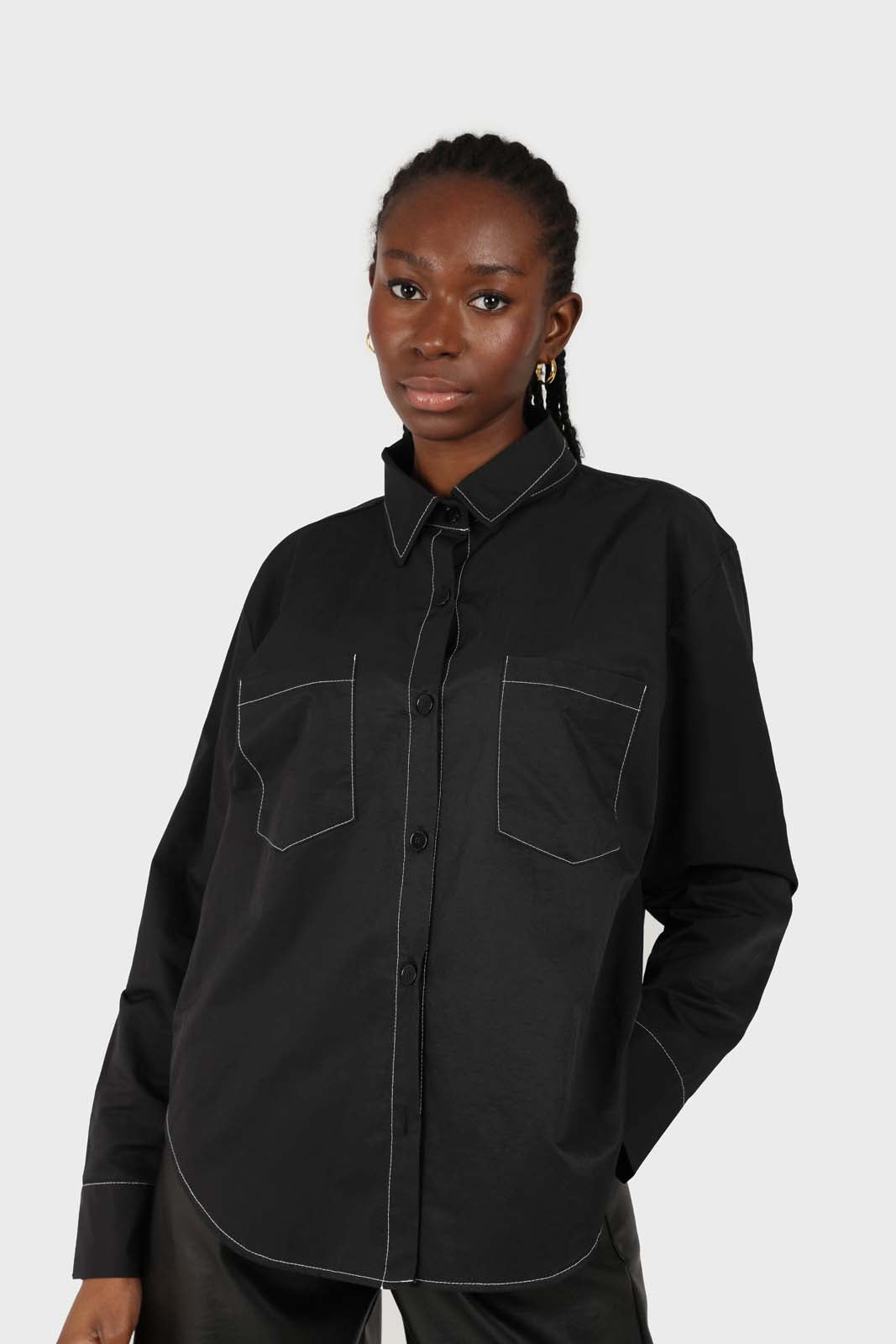 Black and white contrast stitch oversized shirt_1