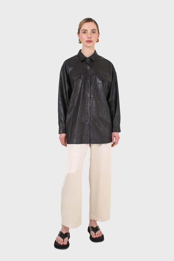 Black vegan leather belted shirt jacket_9