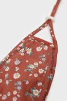 Brown and white wild daisy print face mask_1
