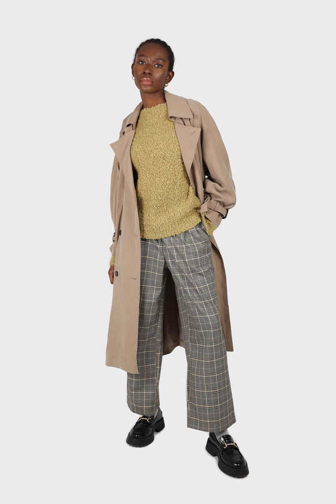 Beige checked side button tailored trousers_2