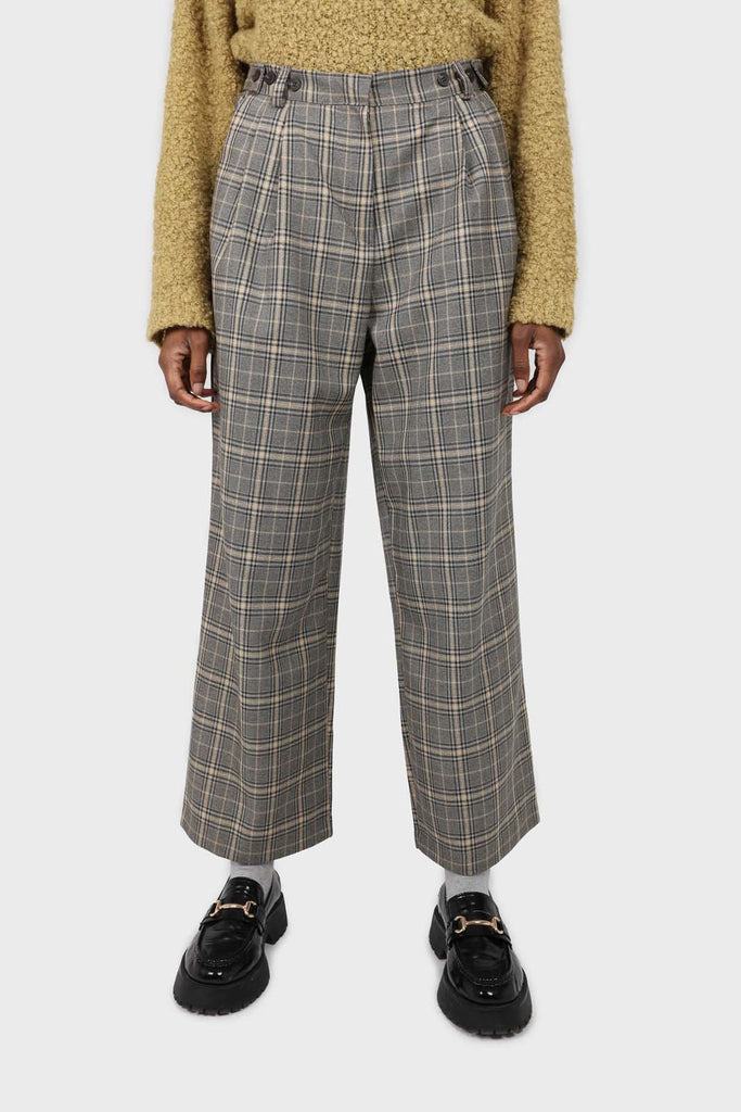 Beige checked side button tailored trousers_1