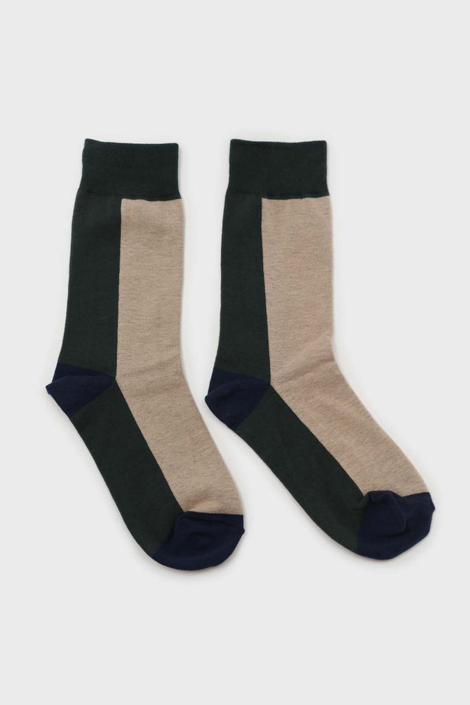 Light beige and green thick vertical strip socks_4