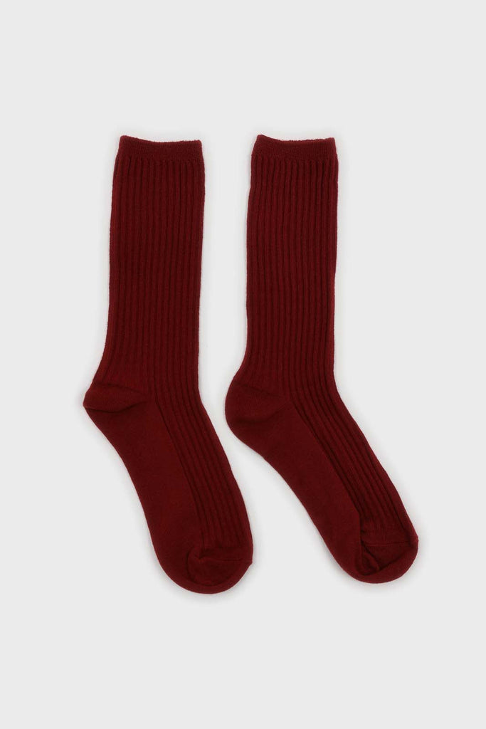 Burgundy long ribbed socks_3