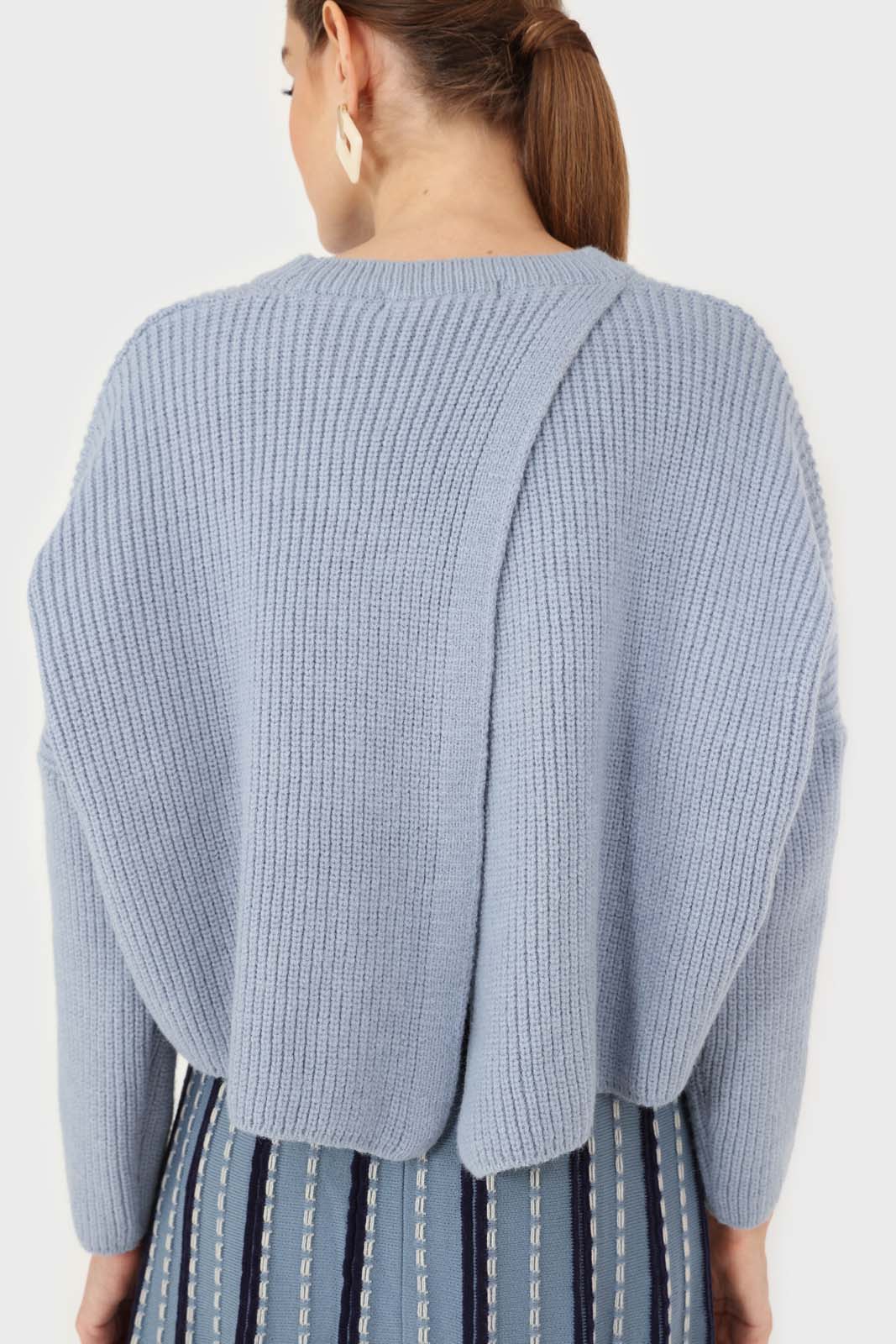 Light blue cross back crop front jumper_2
