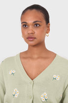 Green embroidered daisies cardigan_2