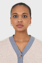 Oatmeal and blue contrast trim cardigan_9