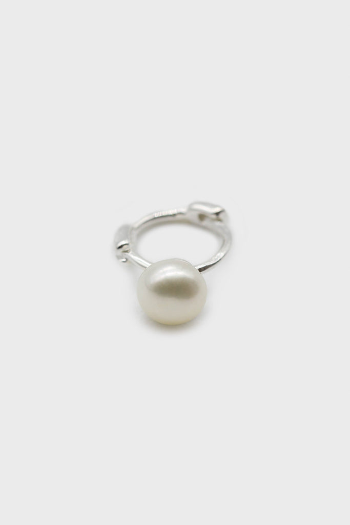 Silver pearl huggie earring - 4mm_1
