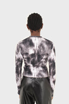 Black tie dye print velvet cropped top_5