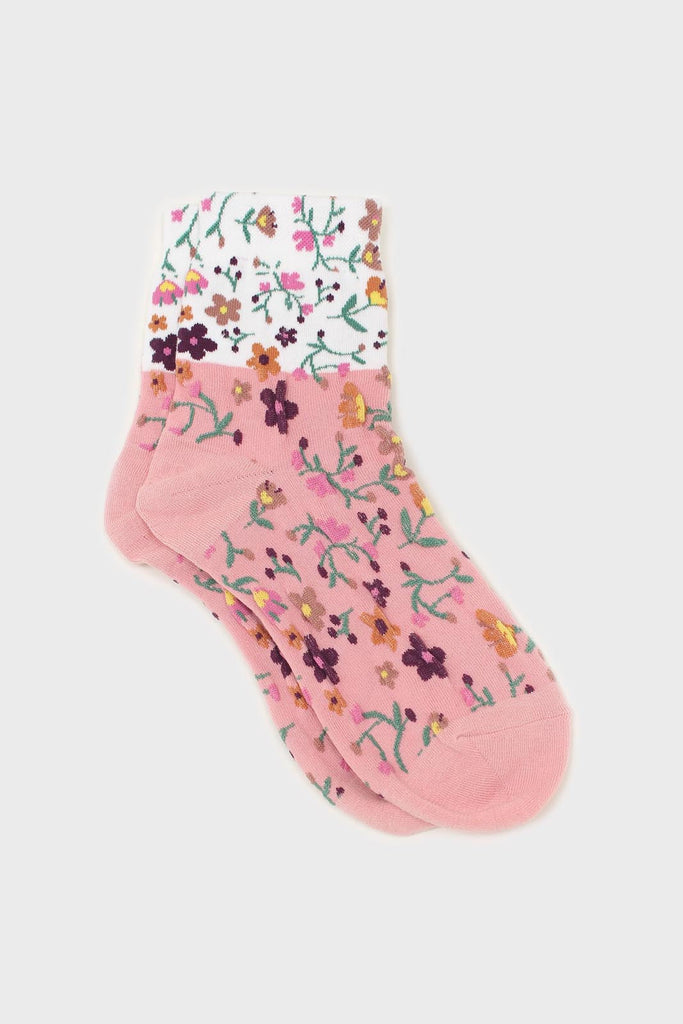 Pink floral colourblock socks_1