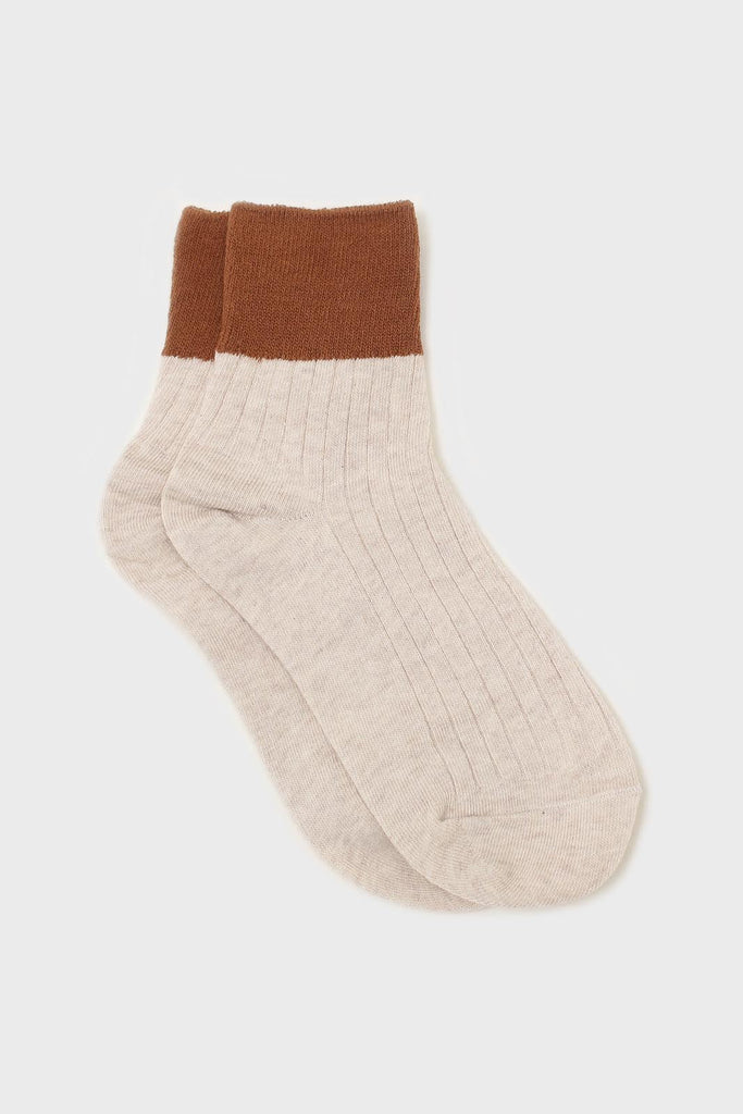Oatmeal and brown candy colourblock socks_3
