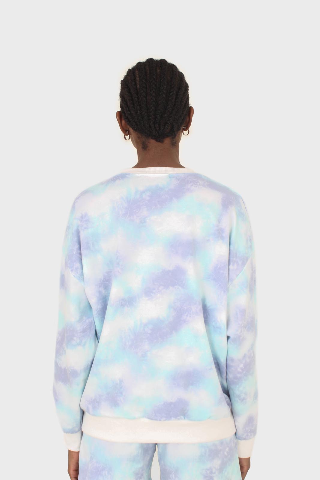 Blue and green tie dye sweatshirt_5