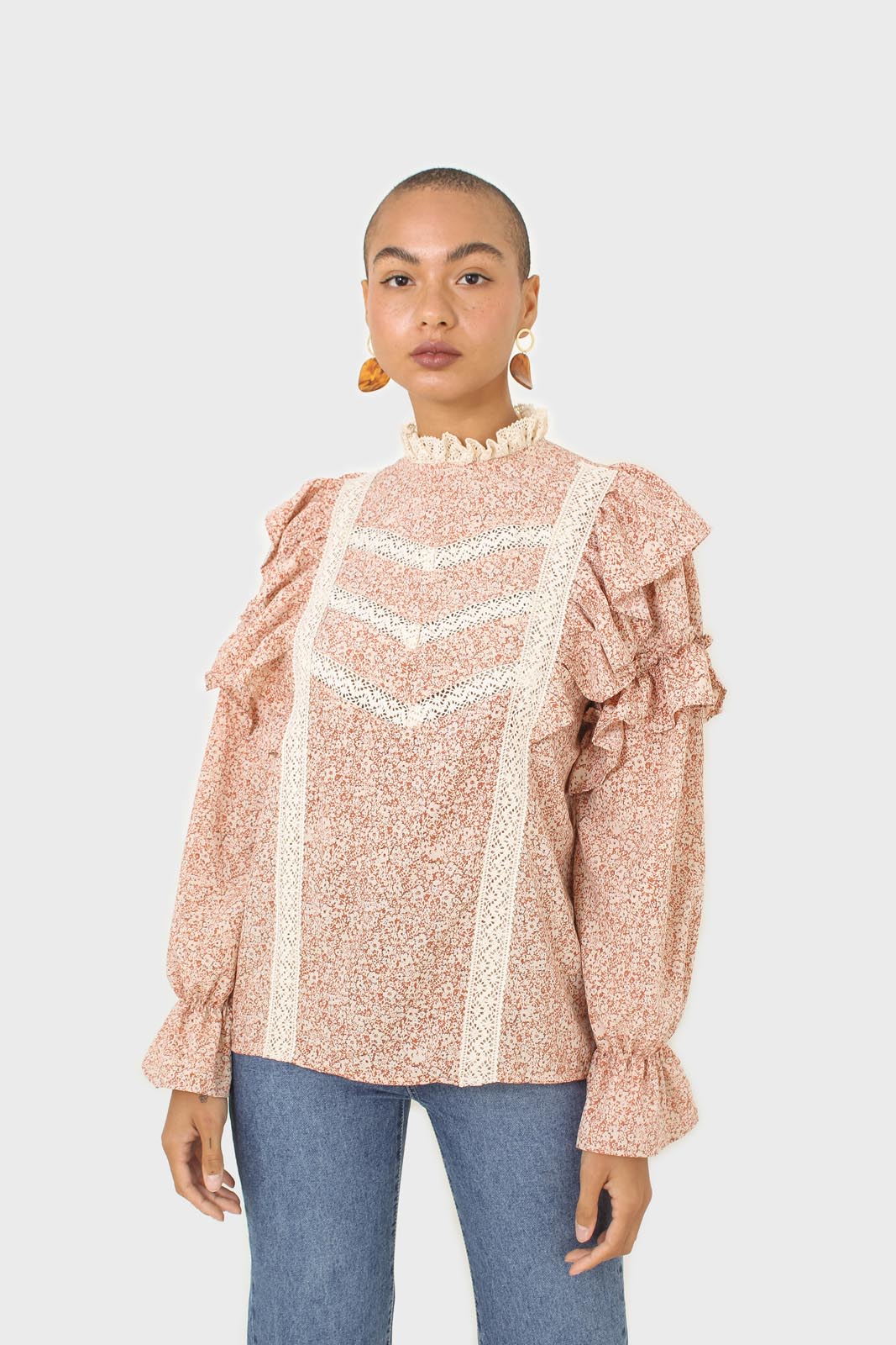 Orange and white floral print lace trim top_3