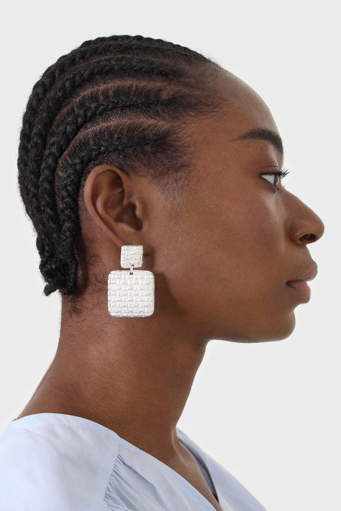 Silver woven square earrings_4