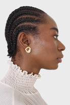 Gold and genuine pearl circle earrings_5