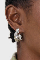 Silver rough texture earrings_2