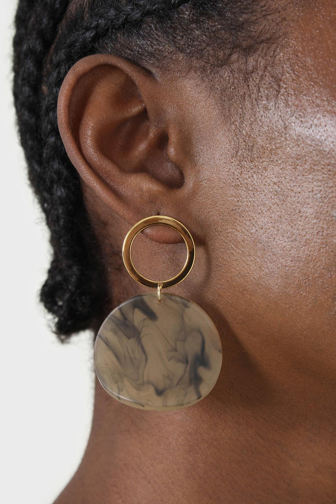 Gold and khaki circle earrings_2