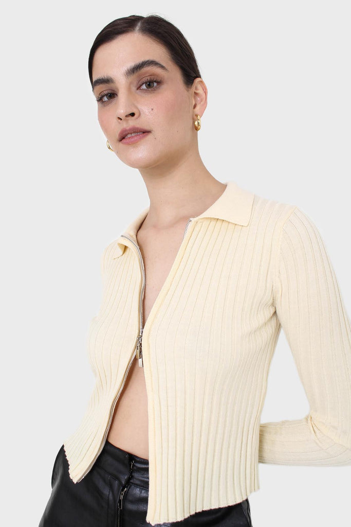 Pale yellow zip up fitted knit top_10