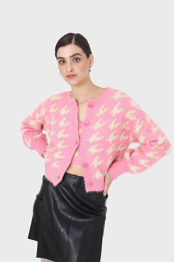 Pink and cream houndstooth fuzzy cardigan_12