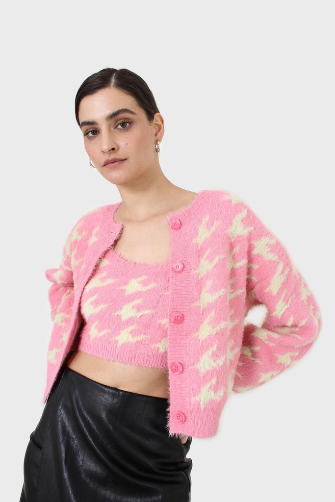 Pink and cream houndstooth fuzzy cardigan_8