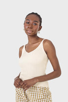 Beige v-neck knit tank_1