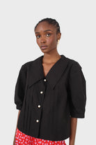 Black large collar pleated 3/4 sleeve pearl button blouse_9