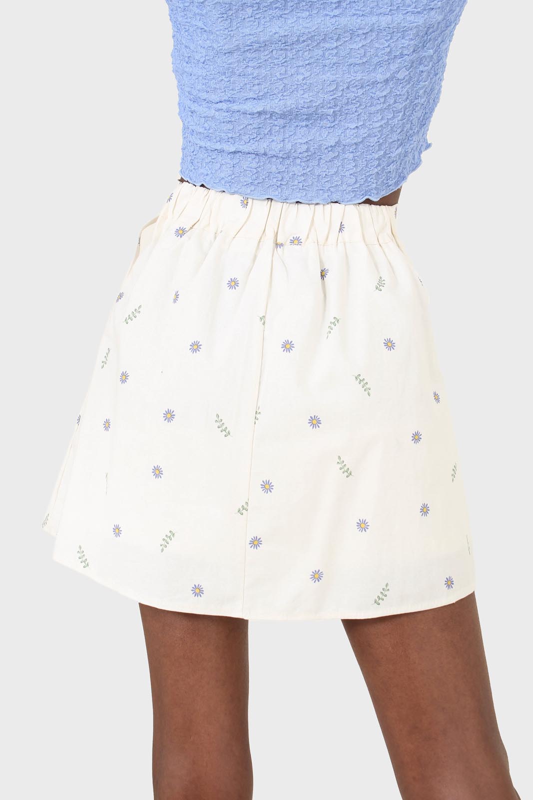 Ivory daisy print asymmetric tie skort_4