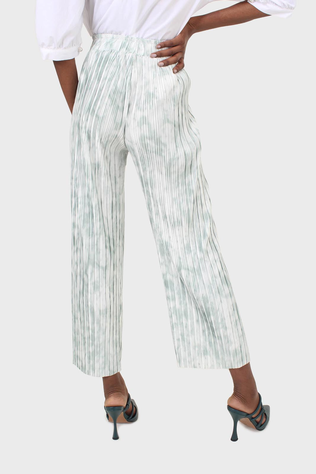 Green and ivory ribbed tie dye trousers_3