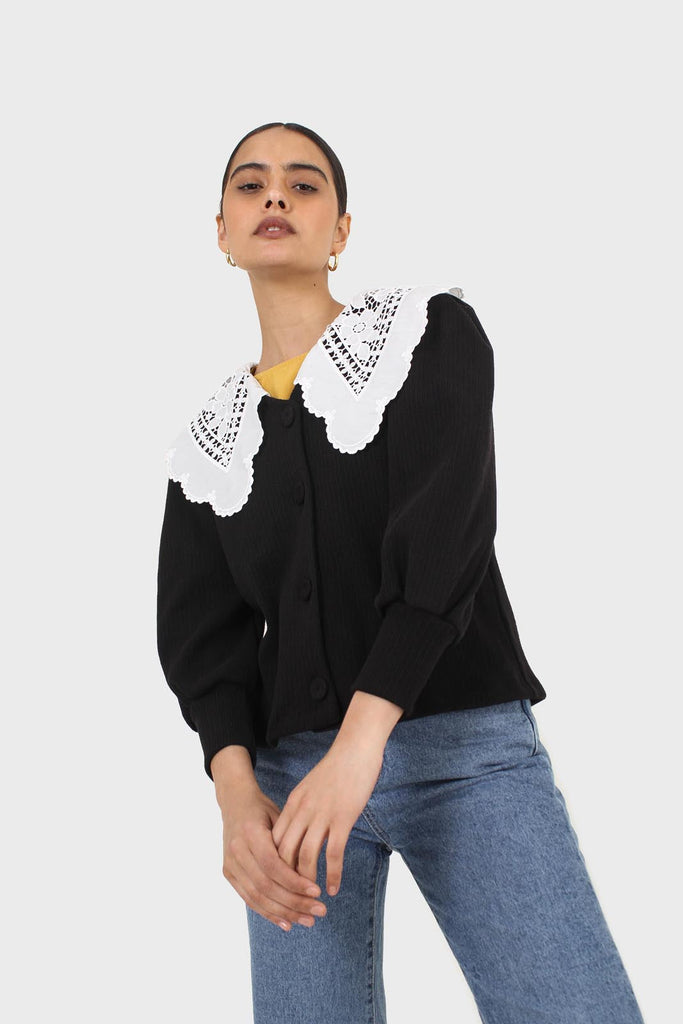 Black and ivory detachable lace collar cardigan_9