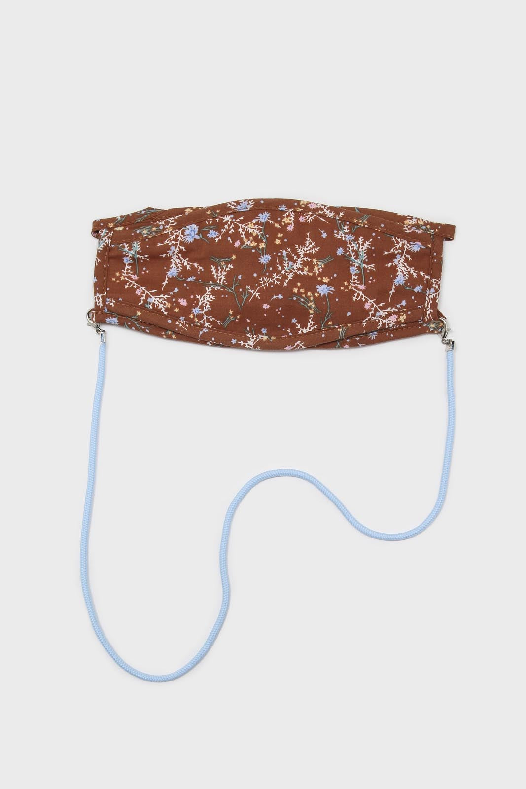 Light blue face mask holder_1