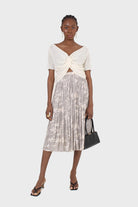 Ivory twist front Knitted short sleeved shirt_3