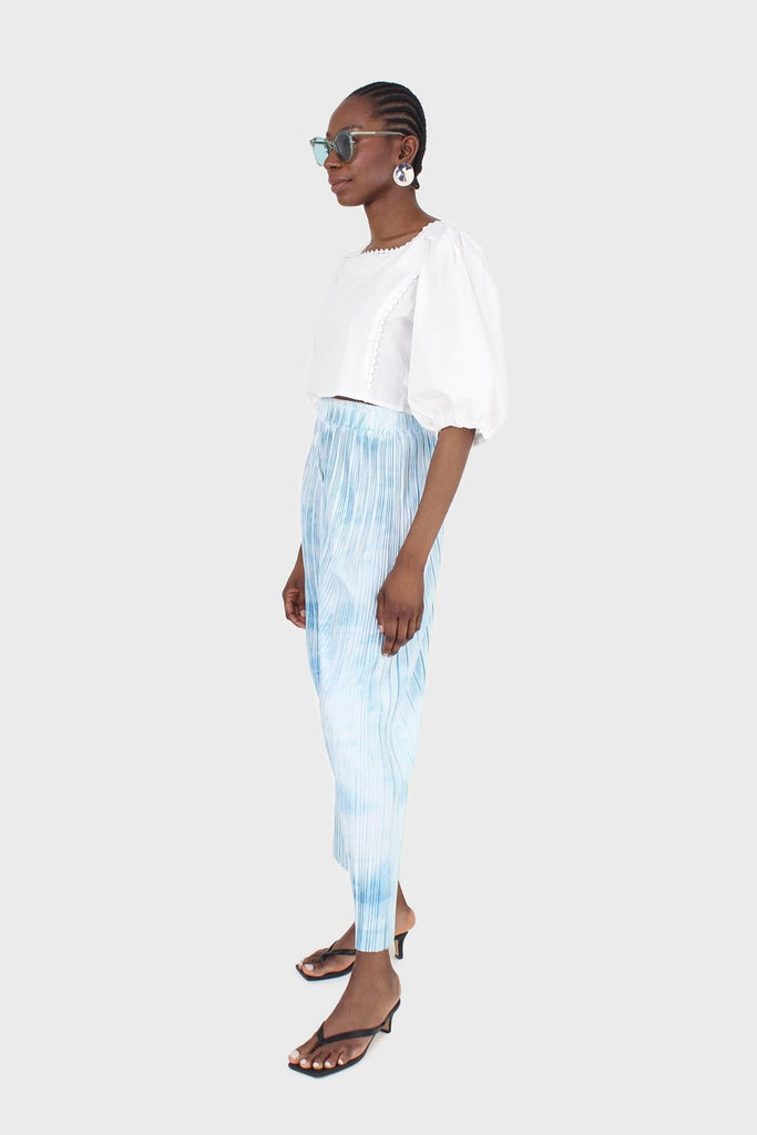 Blue and ivory ribbed tie dye trousers_4