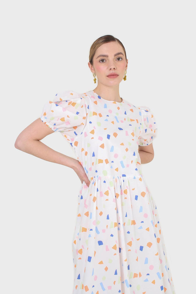 White and multicolour geometric print midi dress_6