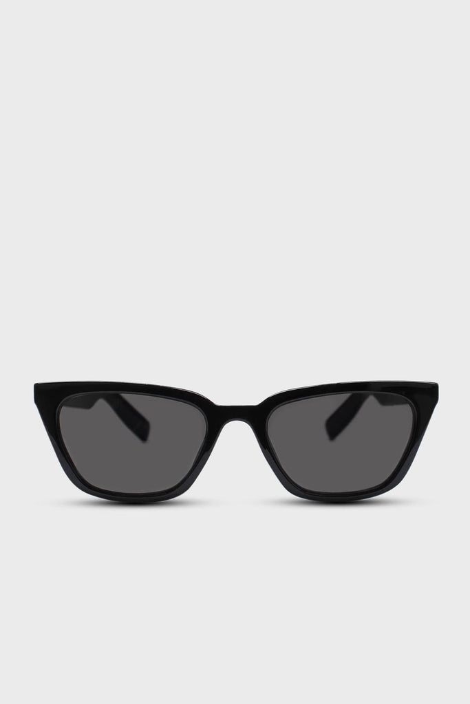 Black classic cat eye sunglasses_1