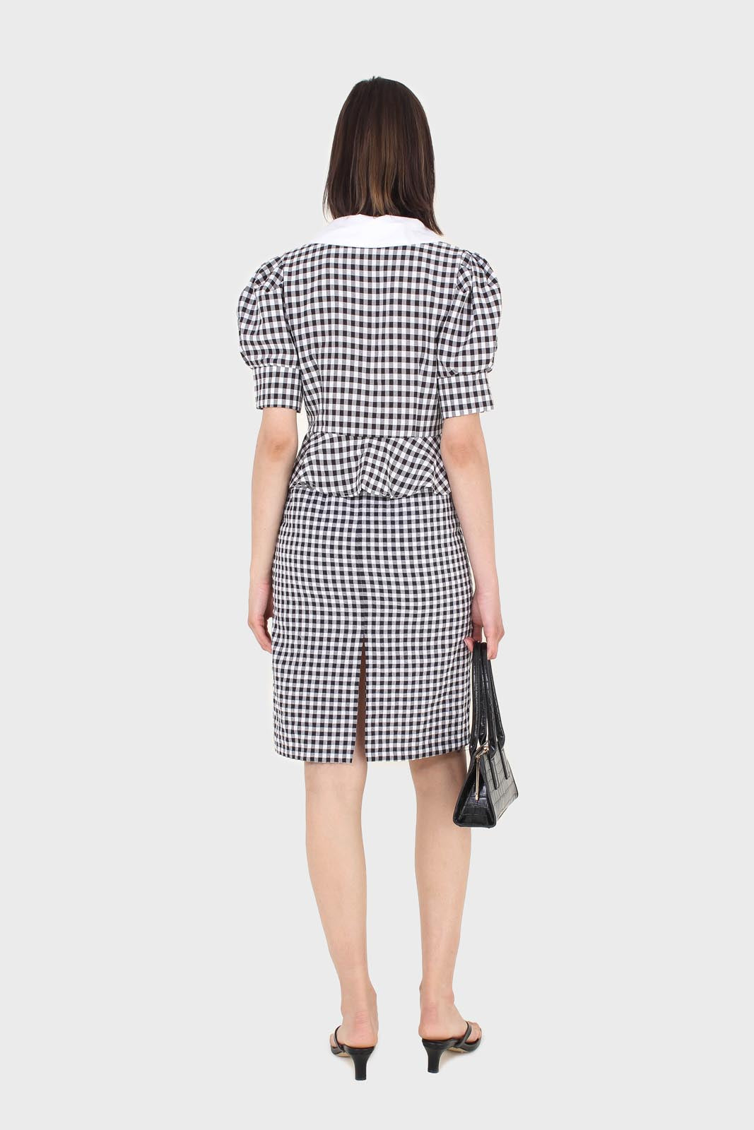 Black and white gingham large collar peplum top_4