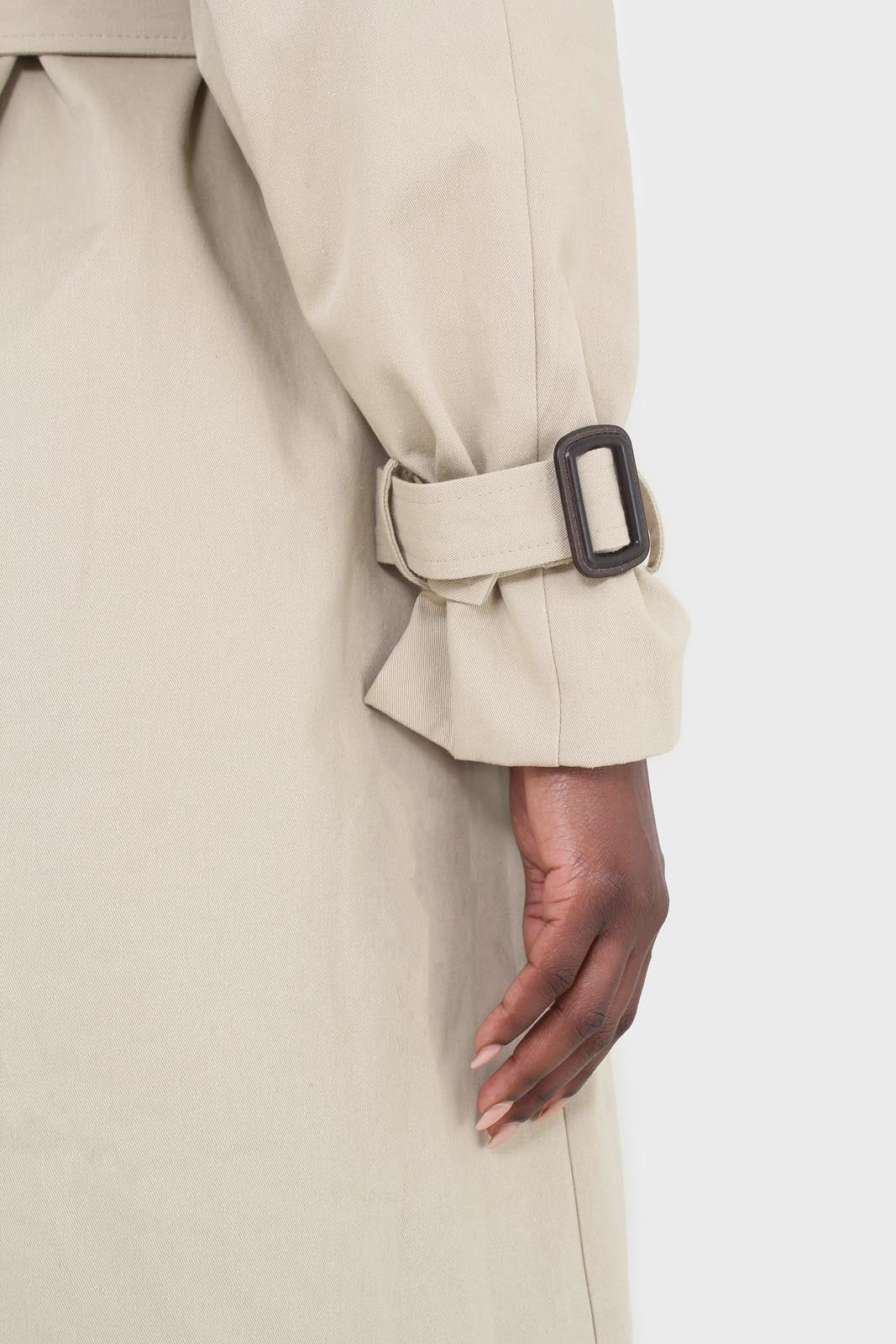 Light beige single breasted buckle detail trench coat_6