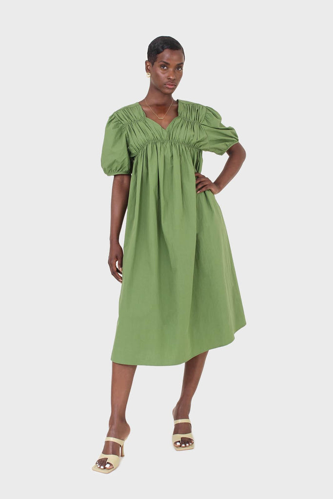 Green ruched seam V neck dress_8