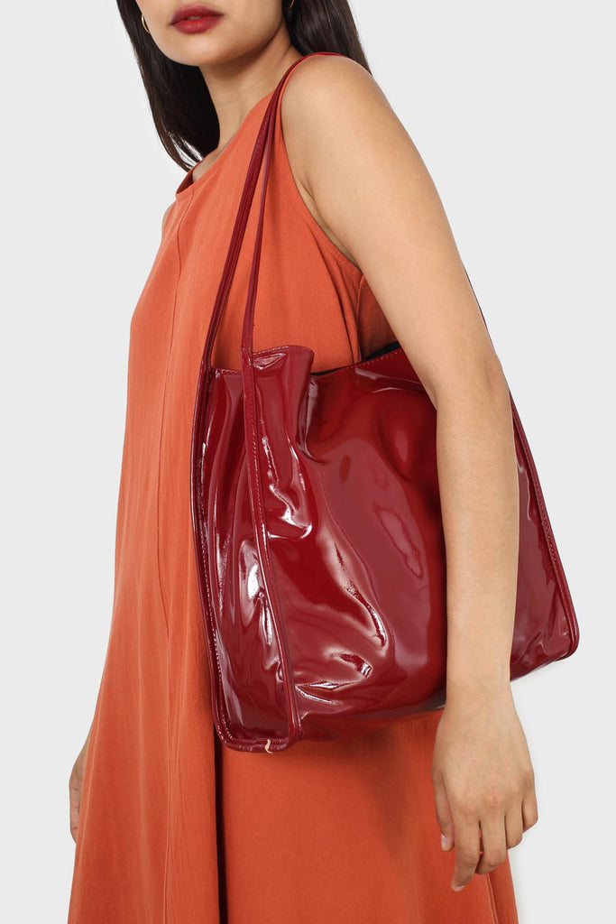 Burgundy high shine PVC tote bag_4