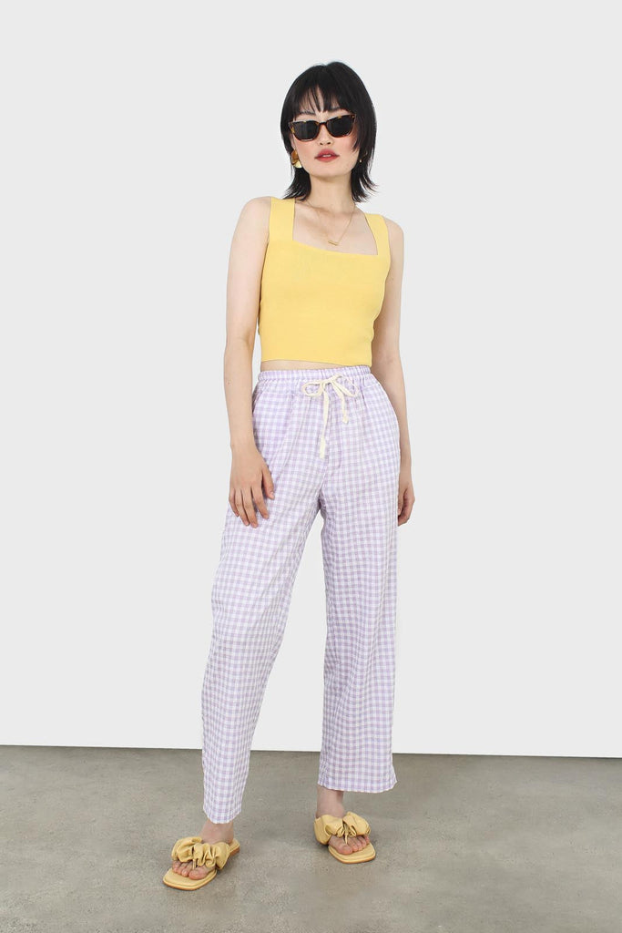Lilac wrinkle gingham loose fit trousers_2