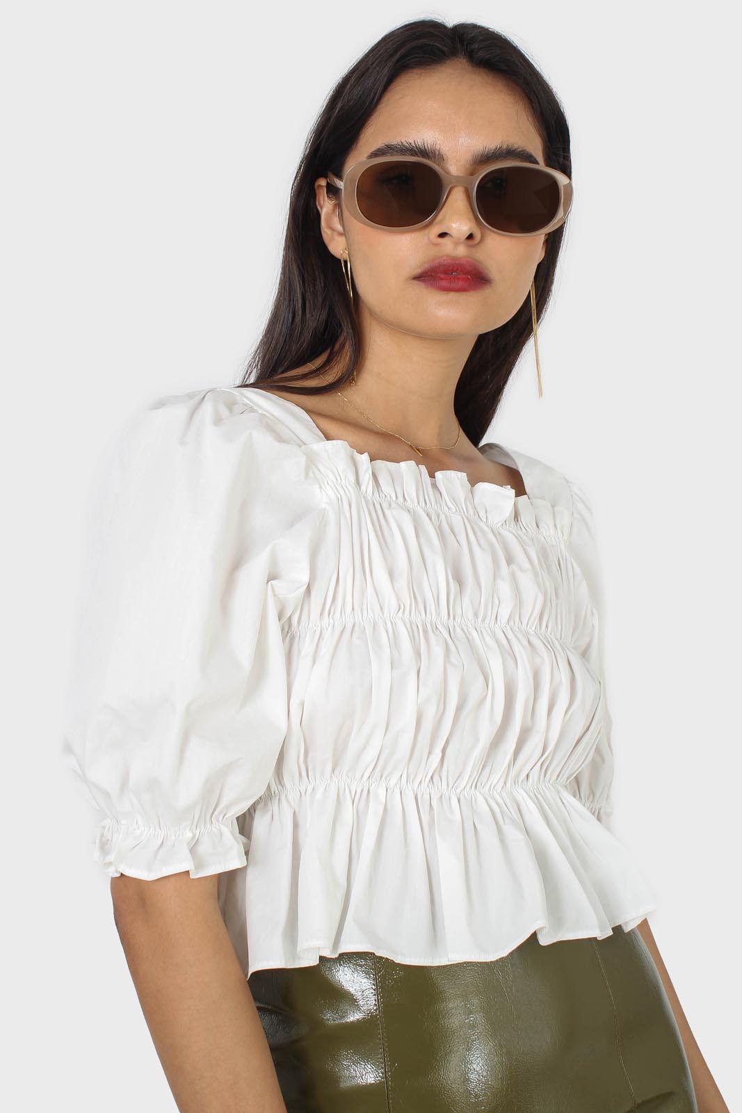 Ivory ruched puff sleeve cropped top_7
