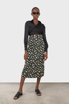 Black thick silky plunging tie front shirt_2