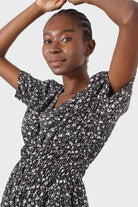 Black floral ruched waist mini dress_11